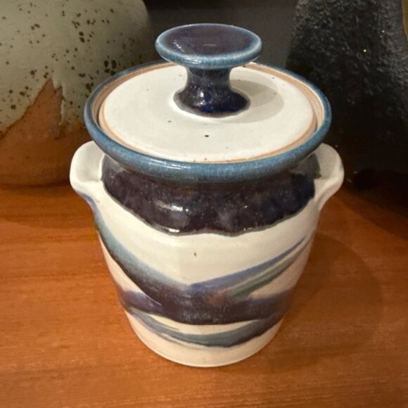 VTG Whitefish Pottery Stoneware Crock Montana Dog Treats Jug W Lid Handmade - Picture 6 of 13